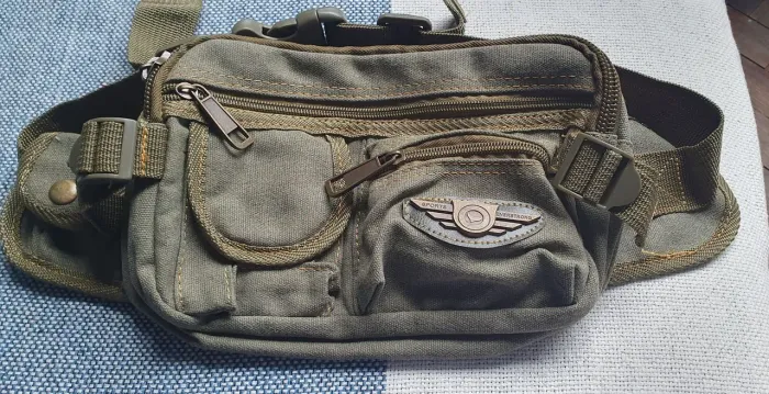 Pochete Tática Militar em Lona Nova Zerada Perfeita 