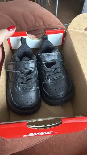 Tênis Nike original bebê tamanho 17,5