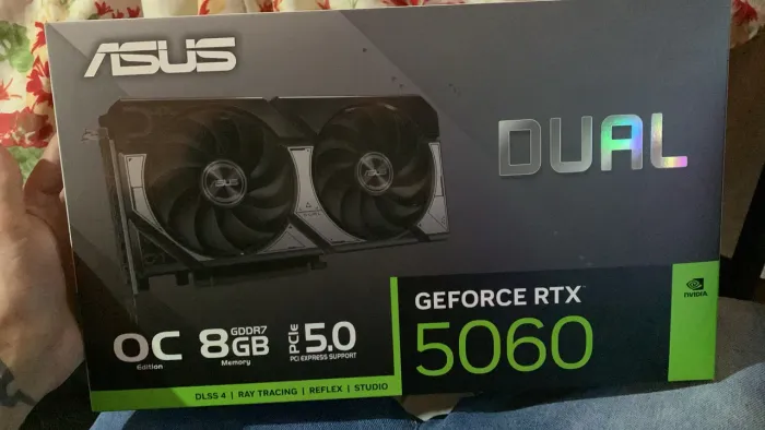RTX 5060 8GB OC ASUS