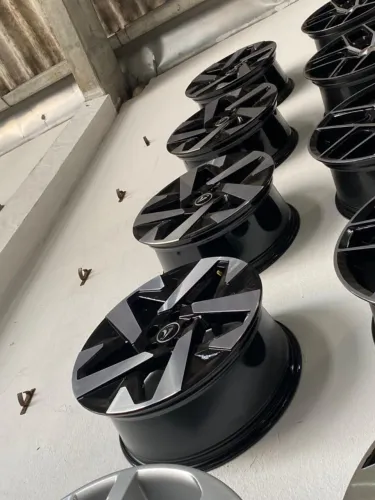 RODAS ARO 17 VW TERA / BRW 2140 (5x100)