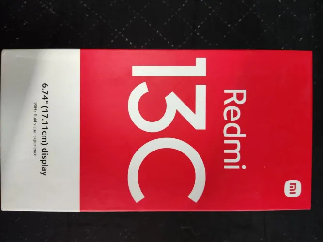 Redmi 13C 4GB RAM 256GB ROM - NOVO LACRADO