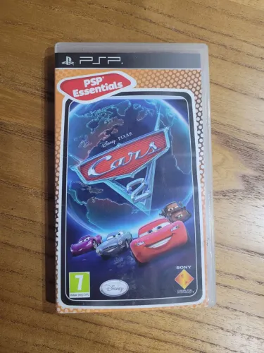 Jogo Cars 2 PSP Original Completo com Manual - Versão PSP Essentials (Europeu)