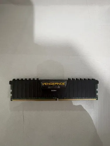 16 GB MEMORIA RAM DDR4