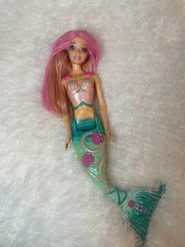 Barbie Fairytopia Mermaidia Shella