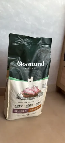 Ração Bionautral Superpremium - 10.1kg - Raças Pequenas