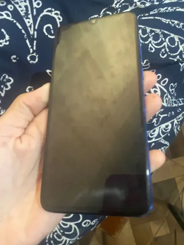 Celular MI9