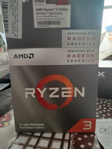 Processador AMD Ryzen 3 3200g Frequência 3.6GHz 4.0 GHz Turbo - USADO