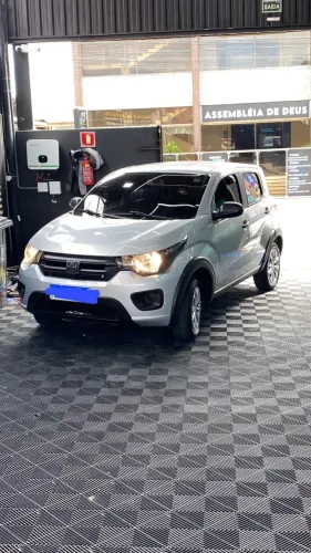 Fiat Mobi Like 1.0 Fire Flex 5P. 2022