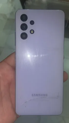 Celular usado