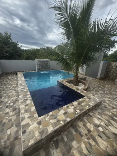 RANCHO PESQUEIRO NOVO, IMPECÁVEL-PORTEIRA FECHADA-BARRANCO ALTO.