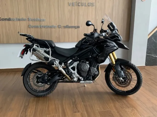 Triumph Tiger 1200 rally pro 2025