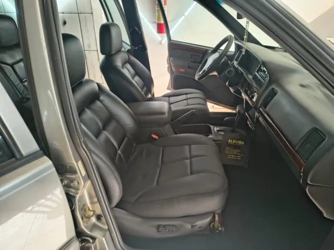 Jeep Grand Cherokee Limited 5.2 Aut. 1998