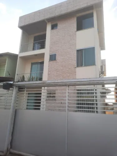 Apartamento de 2 quartos, próximo a Polícia Federal.