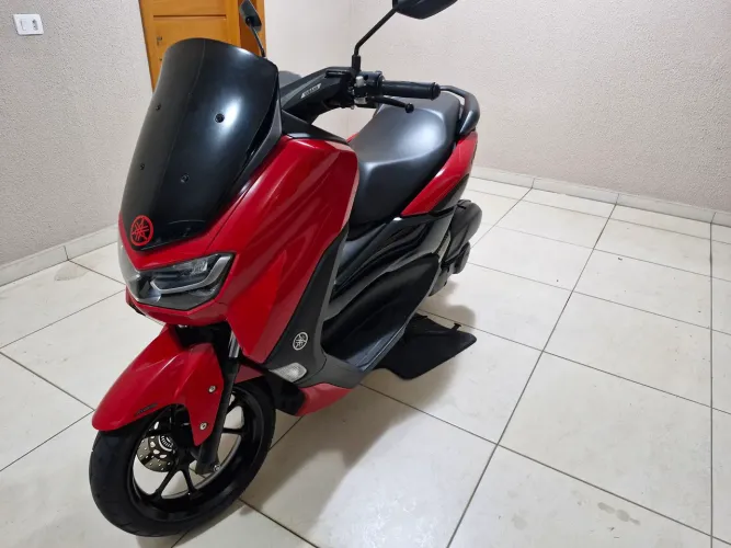 Vendo Nmax 160 *km baixa*