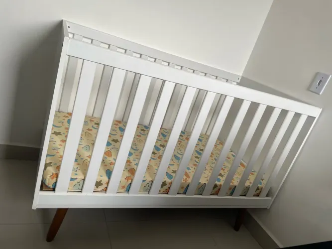 Berço Mini Cama Q Encanto Retrô - Qmovi com Colchão