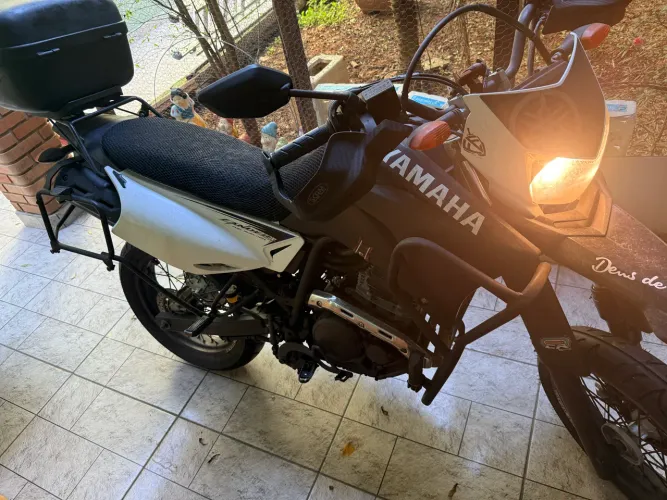 Lander XTZ 250 YAMAHA