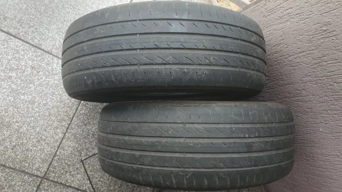 2 pneus Pirelli 195/55/15relli