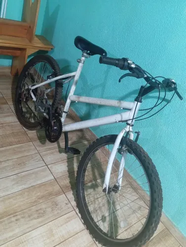 Bicicleta Poty Aro 26 - 3x7 Marchas