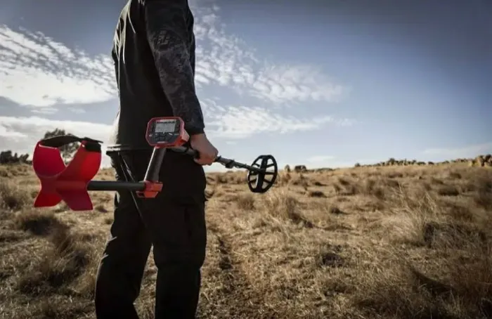 DETECTOR DE METAIS VANQUISH 440
