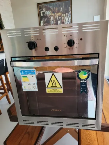 Forno de embutir 51 lts inox, nunca usado.