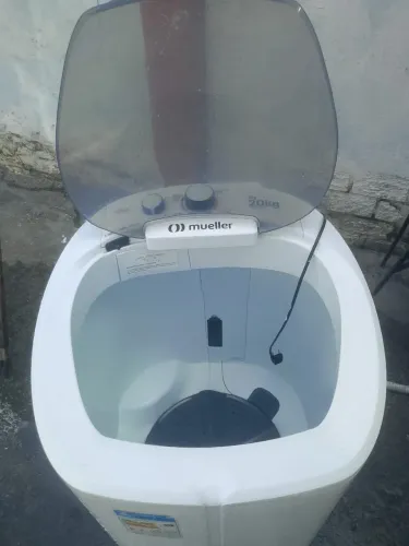 ? Vendo Tanquinho e Centrífuga Mueller - Ambos Funcionando Perfeitamente!