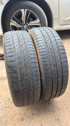 Par de pneus 185/65/14 Continental 