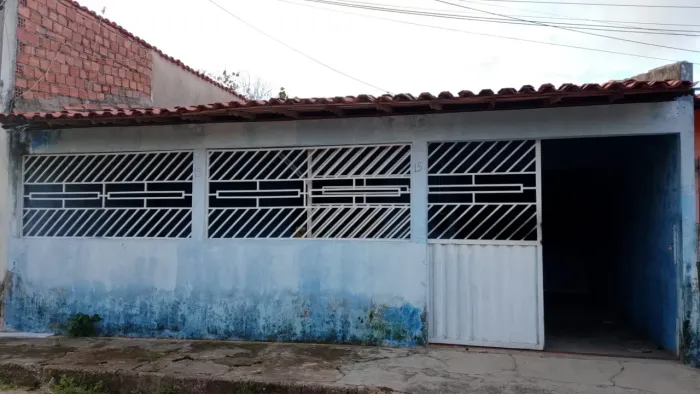 VENDO CASA EM RAPOSA - MA