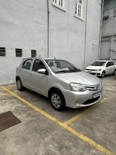 Toyota Etios X 1.3 Flex 16V 5P Mec. 2016