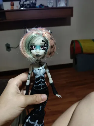 Monster High Rochelle Goyle Haunted custom