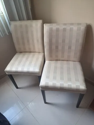 Vendo cadeiras jacauna para sala de jantar 