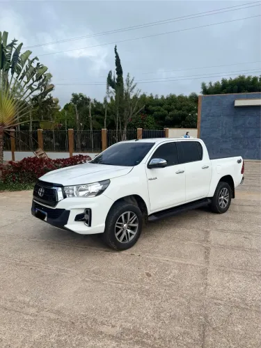 Toyota Hilux CD SRV 4X4 2.8 TDI Diesel Aut. 2020