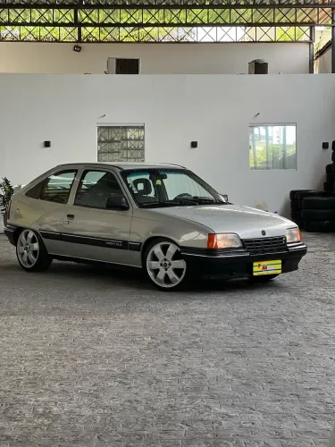 Chevrolet Kadett GLS 1.8 EFI / Sl/e 1.8 (álcool) 1993