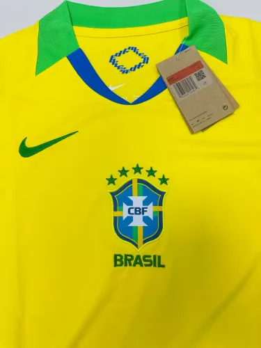 Camisa do Brasil 25/26