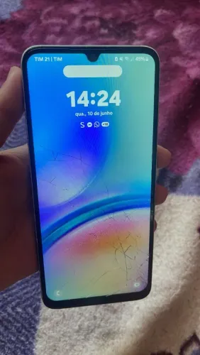 Vendo esse celular