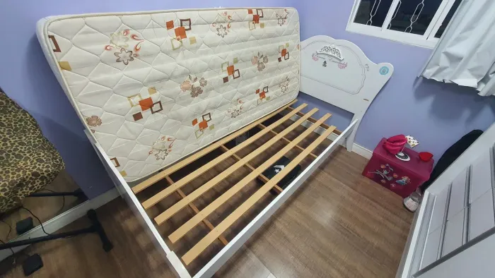 Cama infantil menina com colchão
