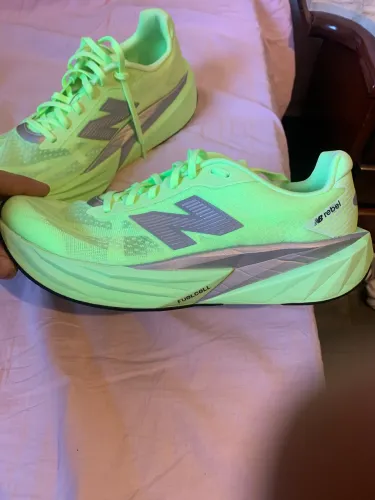 Tênis New Balance Fuelcell rebel 5 Sport corrida treino