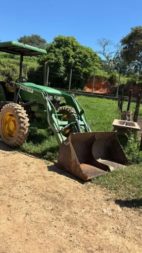 Trator John Deere 5065E 2017 com madal