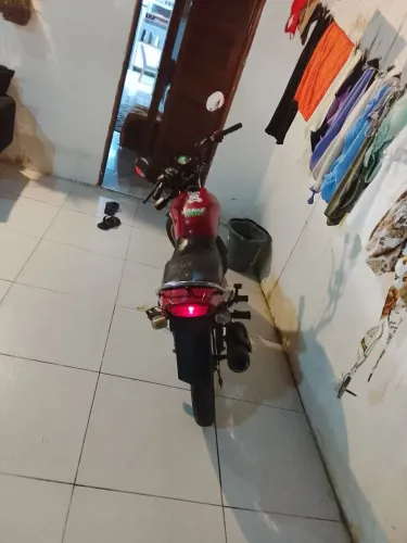 Yamaha moto boa estou vendendo pq vou viajar