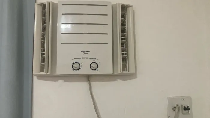 Ar condicionado de janela