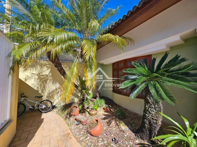 Sobrado com 3 dormitórios à venda, 197 m² por R$ 1.200.000,00 - Parque Franceschini - Suma