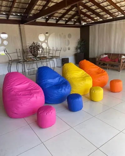 Puff Pera com Descanso de Pé 