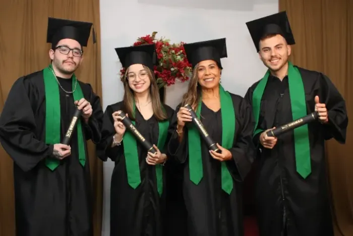 Locação de Becas de Formatura