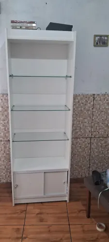 Estantes as duas por 200