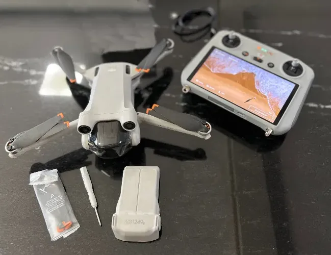 Drone Mini 3 Pro + Tela 