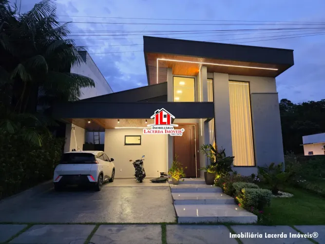 Casa Morada dos Pássaros 3 Suítes Sendo 1 Master com Closet e Piscina