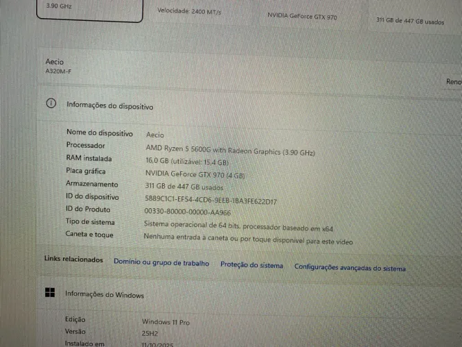 Computador gamer com monitor