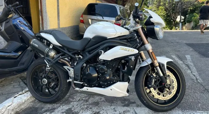 Triumph Speed Triple 1050i