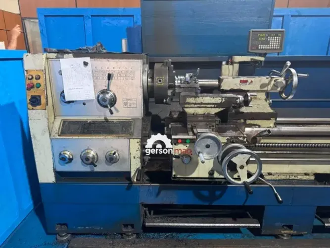 Torno Mecânico Clever L2680A | 2 Metros Entre Pontas | Ano 2012 | Digital nos Eixos