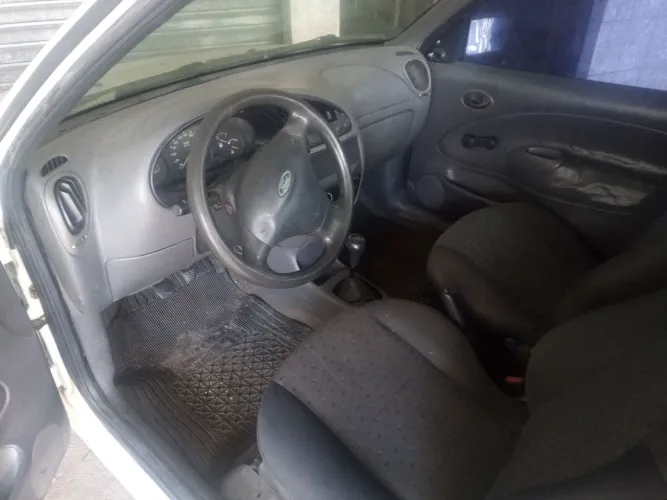 Ford Courier 1.6 L/ 1.6 Flex 2005