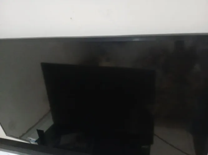Smhart tv 50 com tela quebrada
